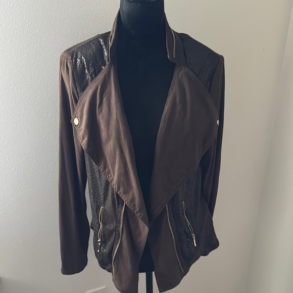 LA SEINE brown faux suede / croc pattern moto jacket gold tone zipper sz M - Picture 1 of 8